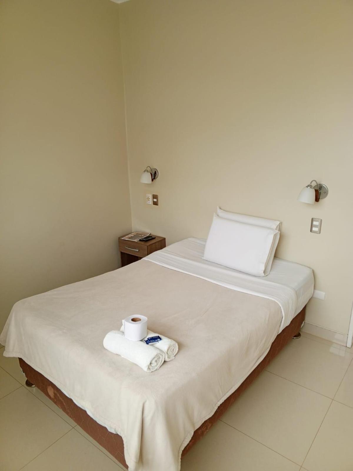 Hostel Willys House 帕拉卡斯 外观 照片
